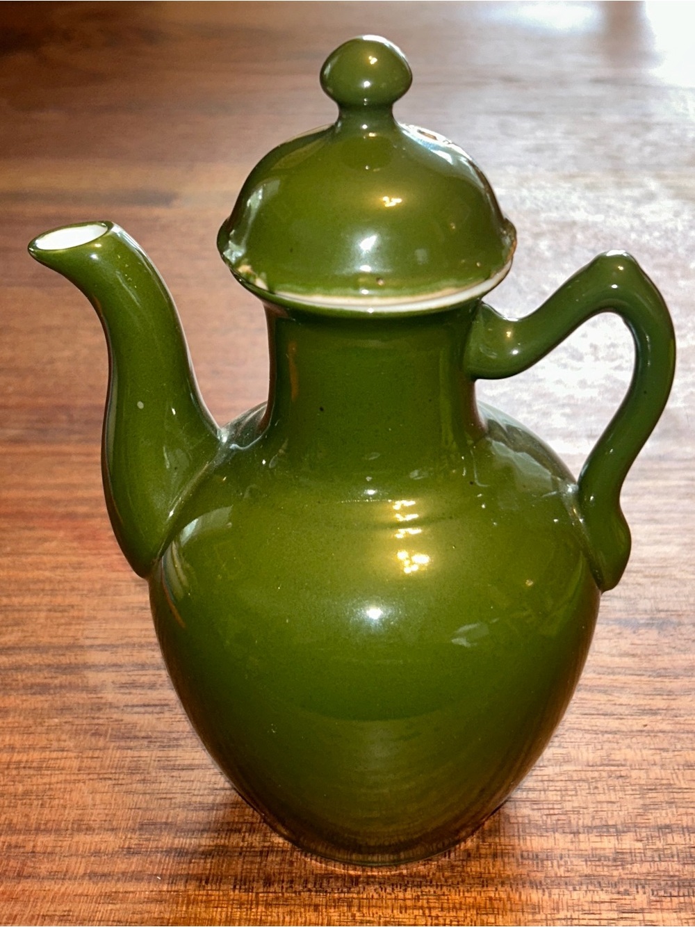 Vintage Olive Green Ceramic Tea Pot with lid Kettle Server 8" Made In Japan